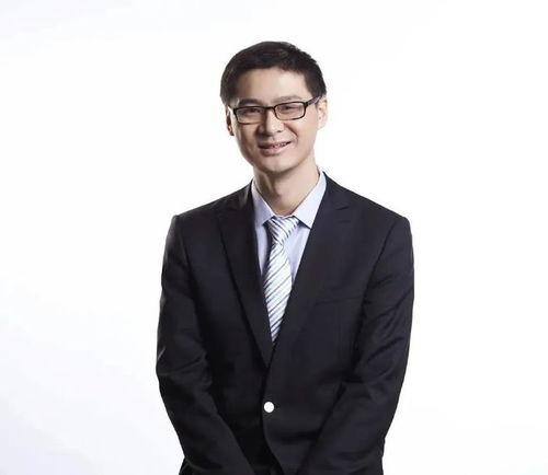 娱乐吃瓜酱罗翔,娱乐吃瓜界的法学大师